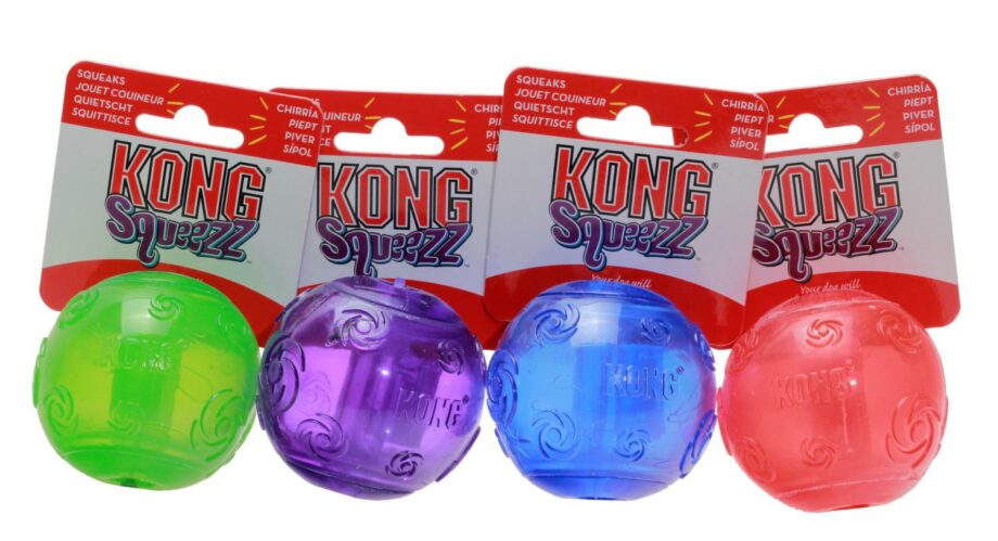 2051 17782 920x499 - Kong Squeezz ball