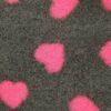 2051 44121 100x100 - Vetbed, grå med rosa hjerter, str 80x100 cm