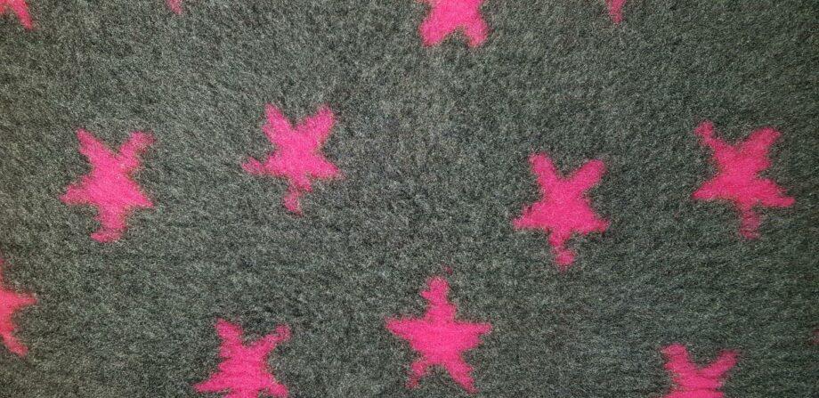 2051 44125 920x447 - Vetbed, grå med rosa stjerner, 100x160 cm