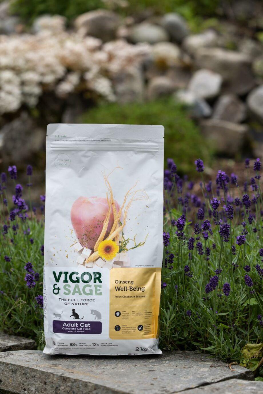 2051 16583 1 920x1380 - Vigor & Sage Ginseng Well-Being Adult Cat Food 2KG